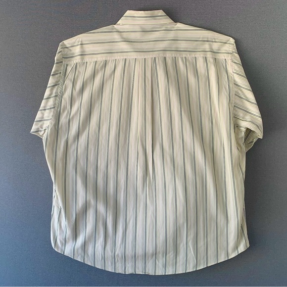 Burberry London Long-Sleeve Mens Button Down Shirt - Size XXL - Made in USA - Picture 3 of 5